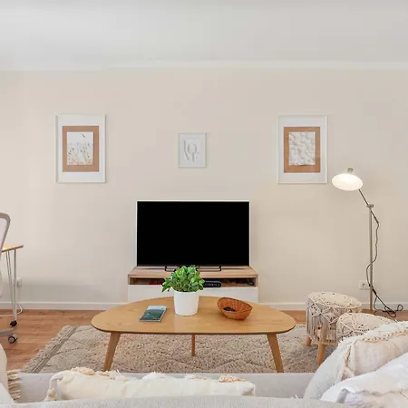 Apartment Two Bedrooms In Historic Center Of *