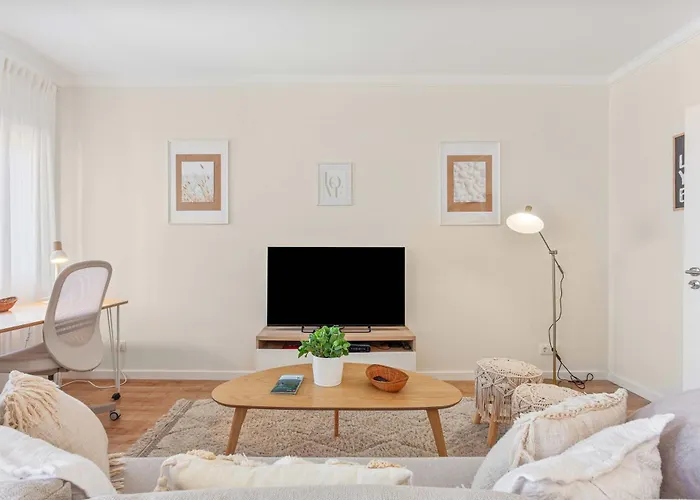 Apartment Two Bedrooms In Historic Center Of *